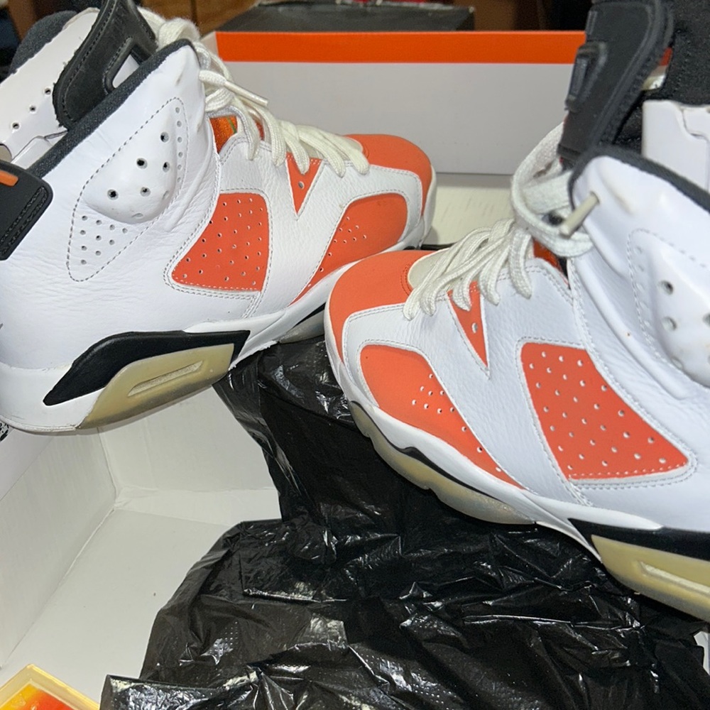 Practically New Jordan’s!!